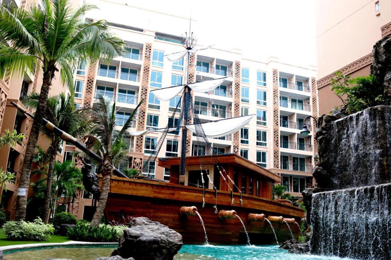 Apartamento Atlantis Waterpark Jomtien Exterior foto